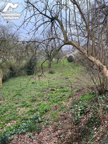 A MAEN ROCH (SAINT-BRICE-EN-COGLES), terrain à bâtir non viabilisé d'une surface d'environ 2000...