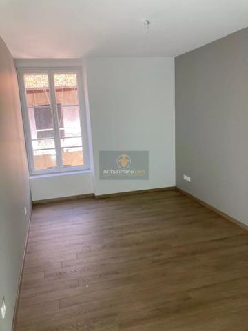 Vente Immeuble 280 m2 à Bourbonne-les-Bains