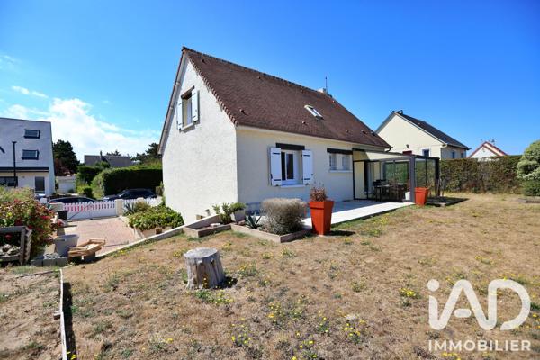 Maison à vendre 5 pièces 95 m² Bernières-sur-Mer