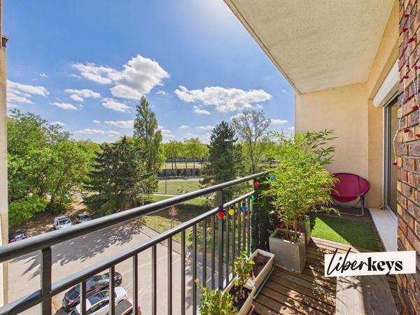 Maurepas – 3 pièces lumineux avec balcon de 12 m², ascenseur et gare à pied