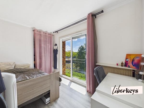 Maurepas – 3 pièces lumineux avec balcon de 12 m², ascenseur et gare à pied