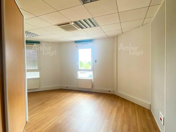 À LOUER – BUREAUX FONCTIONNELS DE 143 M² – DIJON NORD / PARC TECHNOLOGIQUE