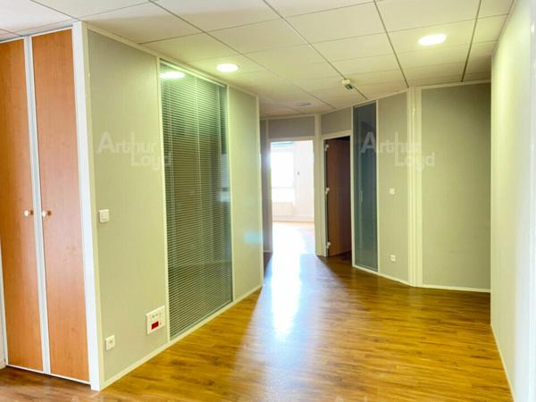 À LOUER – BUREAUX FONCTIONNELS DE 143 M² – DIJON NORD / PARC TECHNOLOGIQUE