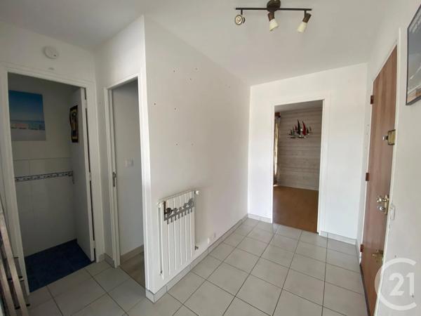 Appartement T2 à vendre  2 pièces - 45 m 2   COURSEULLES SUR MER  - 14