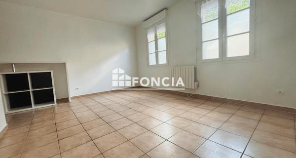 Location Studio 24.6 m² - Conflans-sainte-honorine 78700