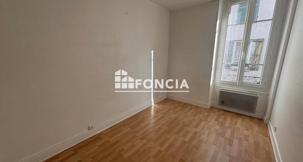 Location Appartement 2 pièces 44.5 m² - Houdan 78550