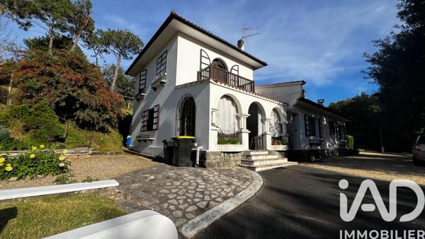 Maison à vendre 7 pièces 152 m² Saint-Jean-de-Luz