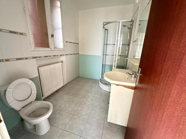 Maison + studio – Idéal grande famille ou investisseur