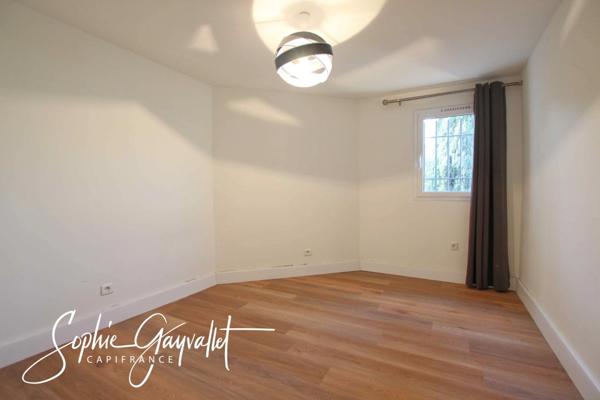 Villa familiale de 168m2 avec vue panoramique sur le village de Velaux