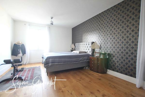 Villa familiale de 168m2 avec vue panoramique sur le village de Velaux