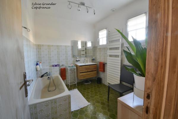 Maison à vendre 4 pièces SALIN DE GIRAUD (13)