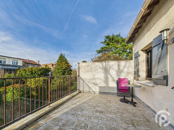 Vente Maison90 m² - 4 Pièces - CLAMART (92140)