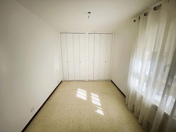 Appartement Nimes 4 pièce(s) 84.16 m2