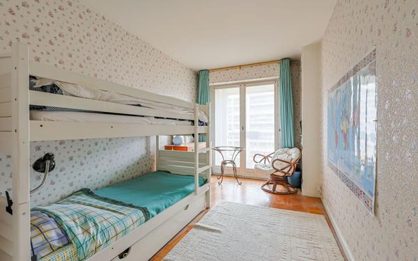 Appartement à vendre    5 pièces • 97,28 m2 Paris 12