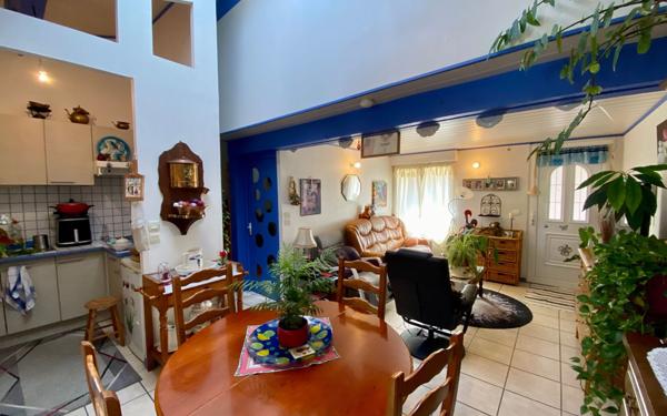 Immeuble à vendre    11 pièces •  Tartas