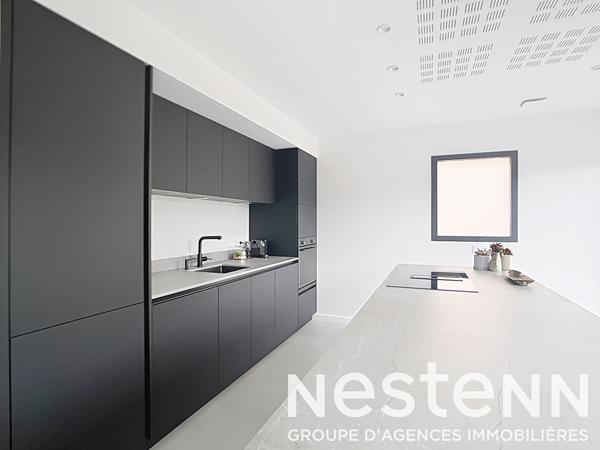 Rillieux-la-Pape ? Maison rénovée de 157 m² ? Grand séjour lumineux ? Suites parentales ? Prestations haut de gamme