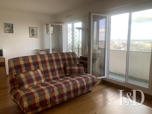 STUDIO AVEC TERRASSE ET VUE PANORAMIQUE