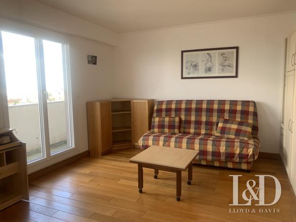 STUDIO AVEC TERRASSE ET VUE PANORAMIQUE