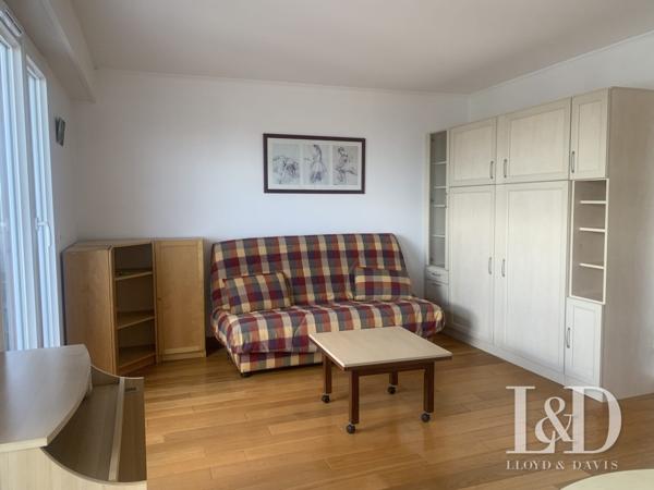 STUDIO AVEC TERRASSE ET VUE PANORAMIQUE