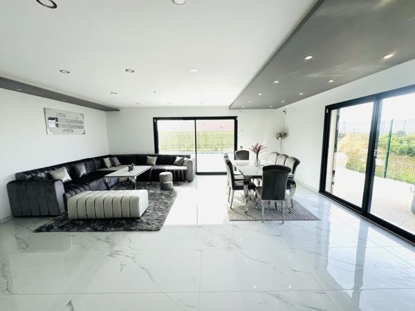 Vente / Maison de plain-pied à Nogent-sur-Seine (10400)