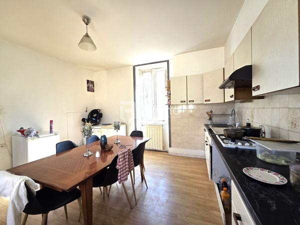 Maison d'habitation avec grande dépendance proche du centre ville!