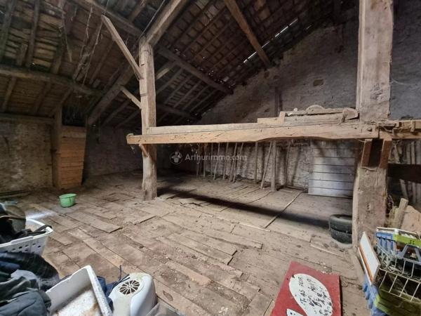 Vente                                                      Maison de village
                        
                     5 pièces                      130 m2                     à Chaumont-la-Ville