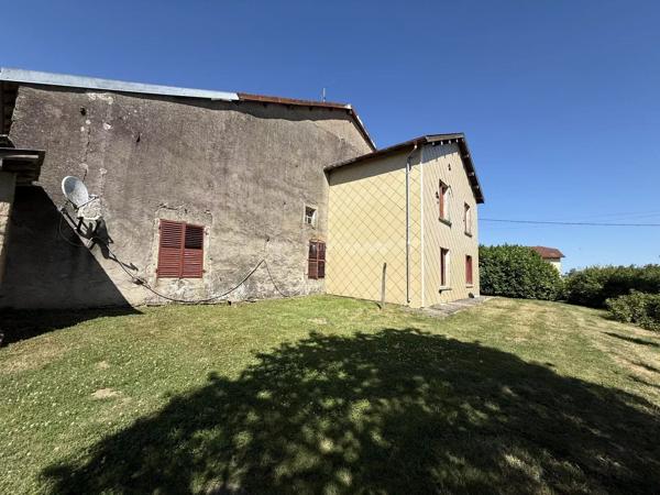 Vente                                                      Maison de village
                        
                     5 pièces                      130 m2                     à Chaumont-la-Ville