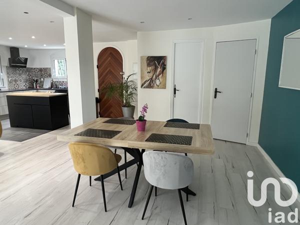 Maison à vendre 8 pièces 250 m² Le Pradet