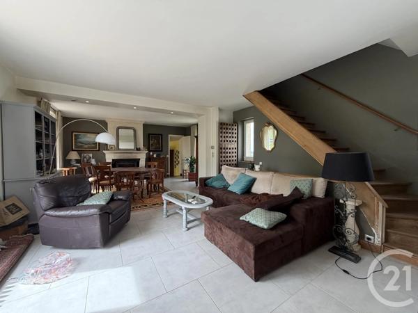 Maison à vendre  6 pièces - 155 m 2   VILLERS COTTERETS  - 02