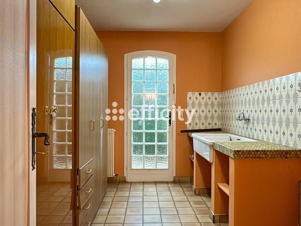 Maison 5 pièces - 184 m² Exclusivité efficity