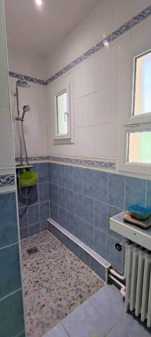 MAISON à SAINT GEORGES DE DIDONNE