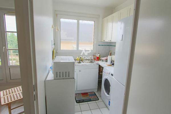 Appartement Poissy 2 pièce(s) 41 m2 - Meublé

Loyer €988/mois charges comprises **

- Ref : 8778