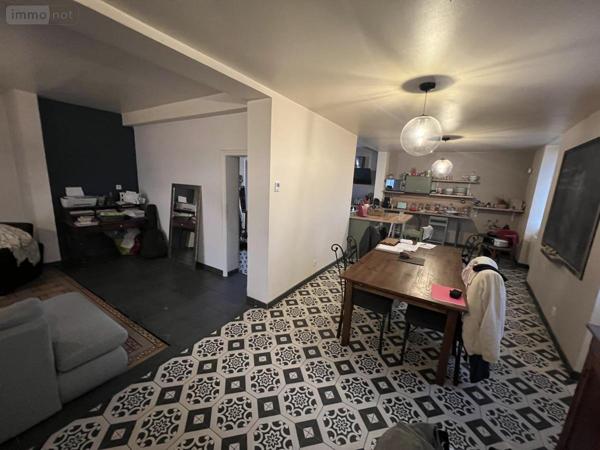 Maison à vendre à Seiches-sur-le-Loir dans le Maine-et-Loire (49140), ref : 49050-555