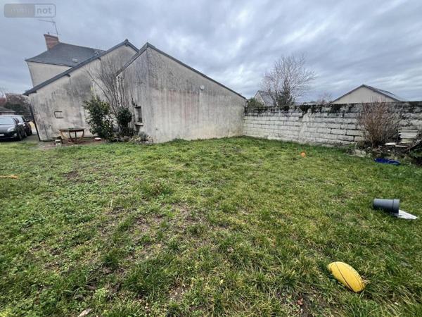 Maison à vendre à Seiches-sur-le-Loir dans le Maine-et-Loire (49140), ref : 49050-555