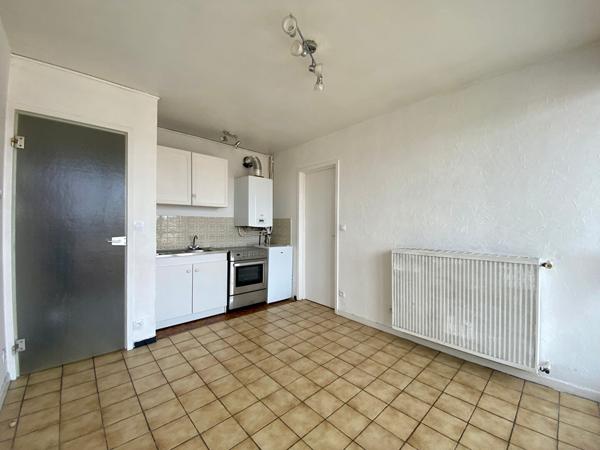 Appartement Nancy 1 pièce(s) 27.36 m2