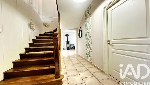 Maison à vendre 5 pièces 122 m² Vienne-le-Château