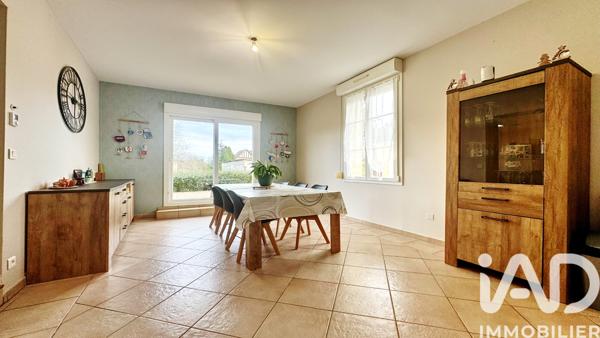 Maison à vendre 5 pièces 122 m² Vienne-le-Château