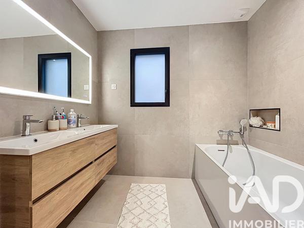 Maison à vendre 6 pièces 121 m² Orgères