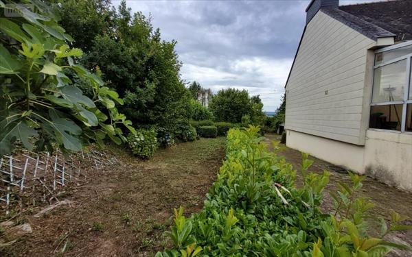 Maison individuelle à vendre à Cléden-Poher dans le Finistère (29270), ref : 29066-1082795