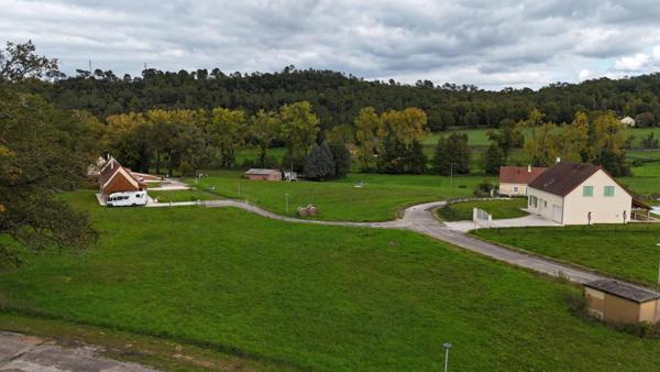 Terrain constructible de 1712 m2