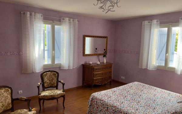 Maison à vendre    4 pièces • 234 m2 Brigueuil