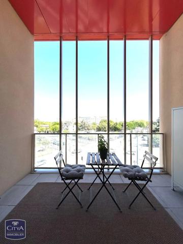 Appartement à vendre 1 pièce 27m² Bron (69500)