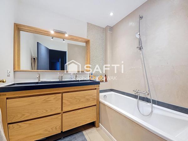 APPARTEMENT / MAISON AVEC BOX AU CALME