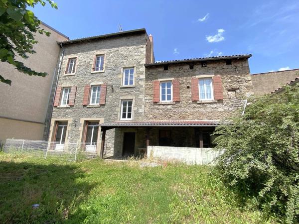 Appartement T5 de 106 m2 avec 167 m2 de terrain