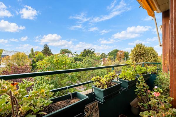 Appartement Le Vesinet 5 pièce(s) 85.25 m2 Le vesinet