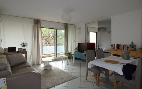 Appartement à louer    4 pièces •  Saint-Raphaël