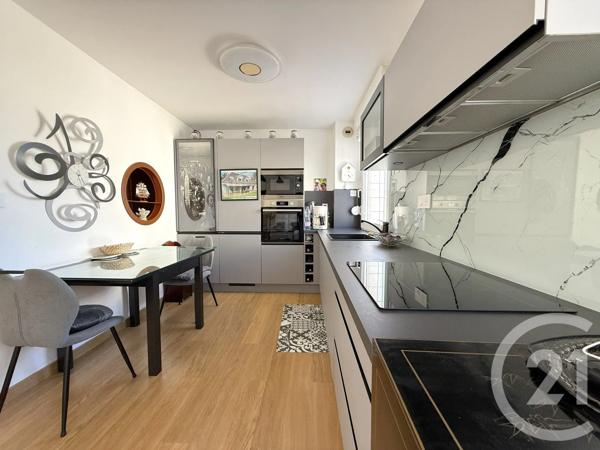 Appartement F3 à vendre  4 pièces - 87,13 m 2   DUNKERQUE  - 59