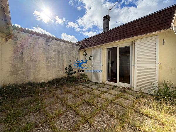MAISON LA ROCHELLE AVEC JARDIN ET DEUX CHAMBRES La rochelle