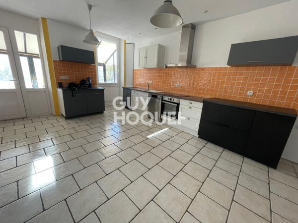 T4 à 650€HC + 150€ de charges - 100.45 m²
