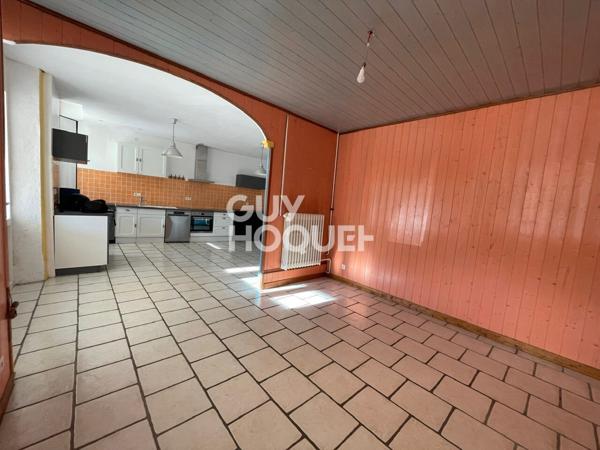 T4 à 650€HC + 150€ de charges - 100.45 m²